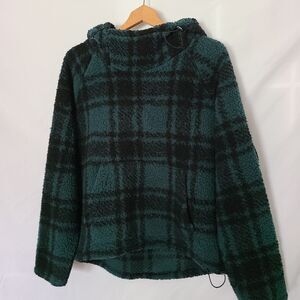 PINK Victoria's Secret Green and Black Plaid Teddy Fleece Sherpa Pullover Hoodie